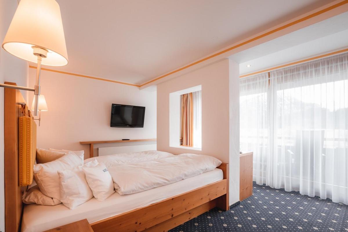 Schuele'S Wellnessresort & Spa Adults Only Oberstdorf Bagian luar foto